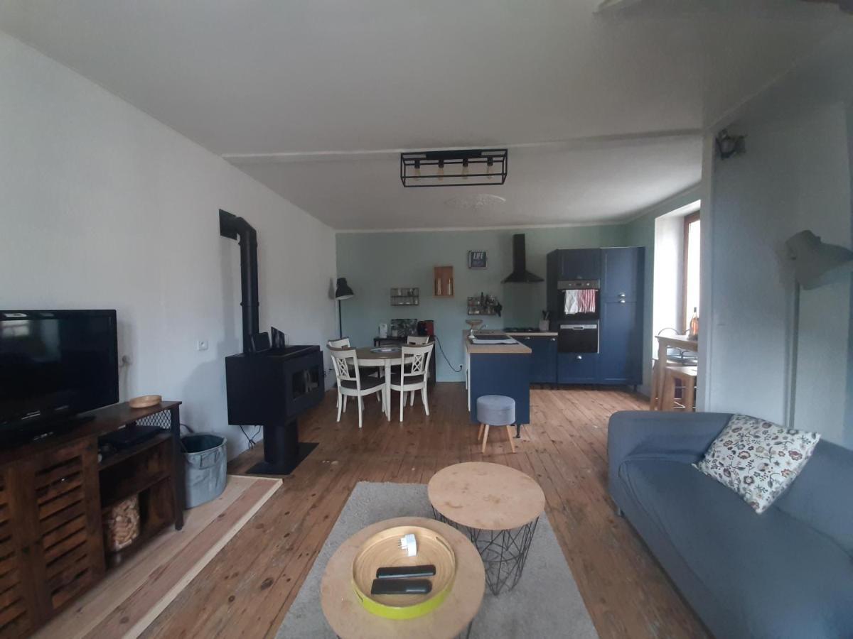 Ferienhaus La Maison A La Porte Bleue Voutezac